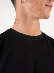 OVER-D T-shirt basica a manica lunga OE1F2W3T03 Nera (5)