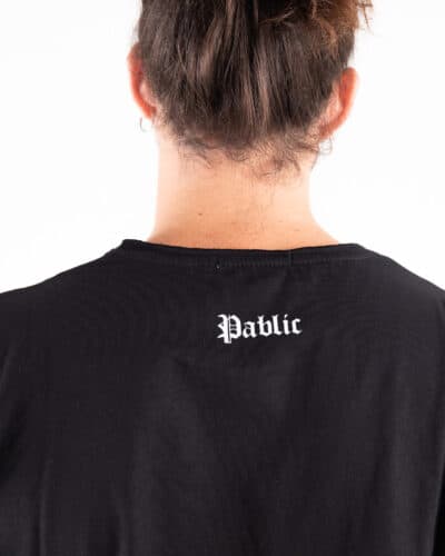 PABLIC T shirt taglio vivo stondata sul fondo con stampa croce 236015 Nera5 BERNA PABLIC T-shirt taglio vivo stondata sul fondo con stampa croce 236015 Nera