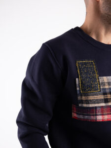 V2 Felpa girocollo felpata con patch scozzese ZERMATT Blu3