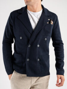 V2 Giacca in maglia misto lana doppiopetto con pochette GULDP Blu (1)