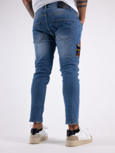 V2 Jeans azzurro slim con patch laterali etniche TOKYO denim2