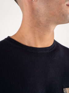 V2 Maglione in viscosa con taschino scozzese MAVI Blu (3)