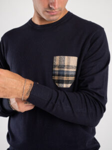 V2 Maglione in viscosa con taschino scozzese MAVI Blu (4)