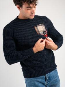 V2 Maglione misto lana con taschino PATCHWORK 23 Blu (4)