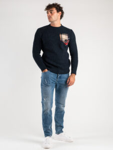 V2 Maglione misto lana con taschino PATCHWORK 23 Blu (6)