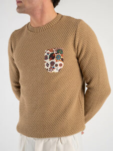 V2 Maglione misto lana con taschino bianco floreale MAO Cammello (1)