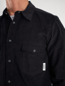 BERNA Camicia in velluto a costine con tasche frontali 233066 Nera (9)