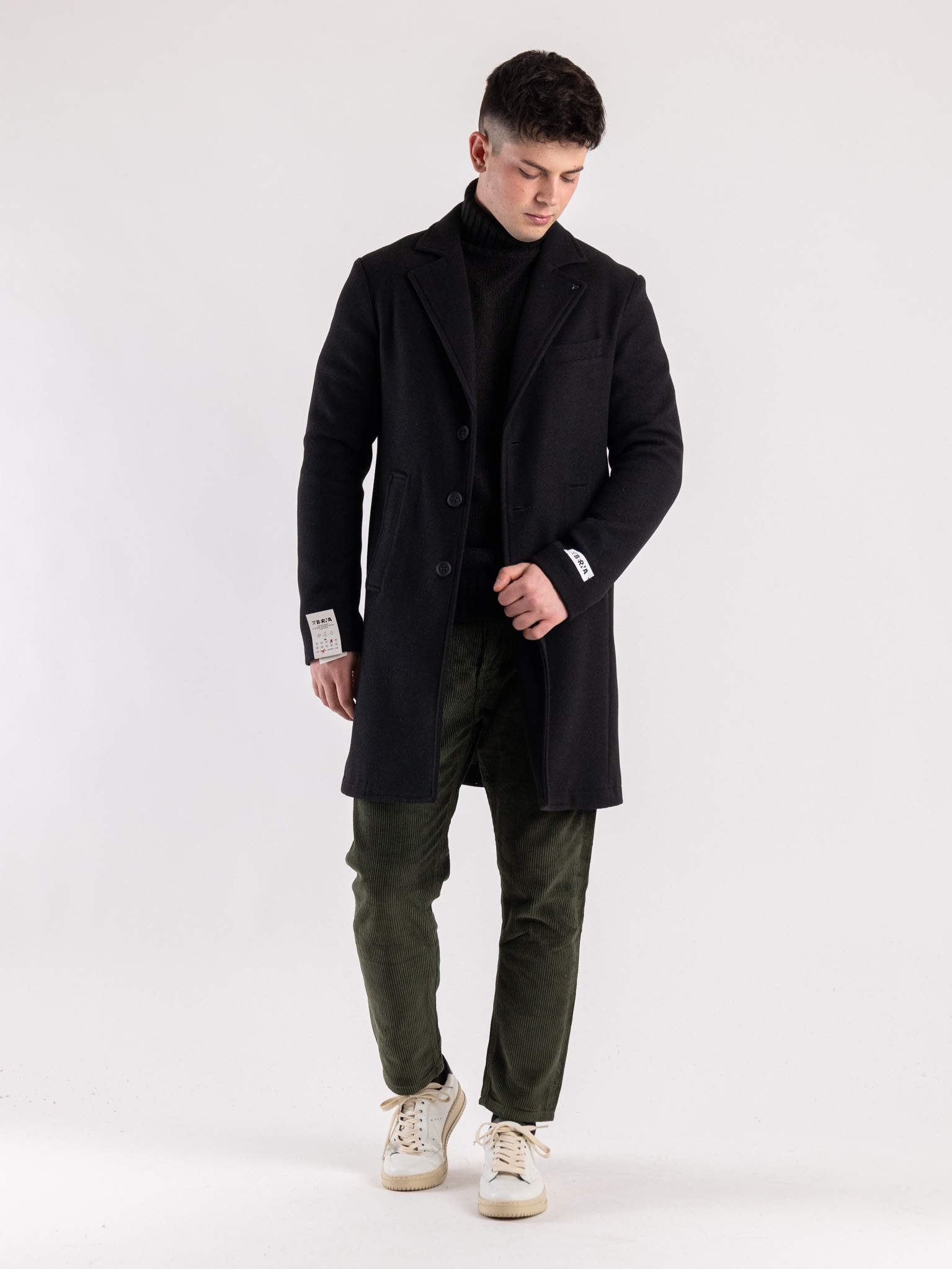 BERNA Cappotto lungo con bottoni 233079 Nero Prezzo 0 00 Estasi Fashion