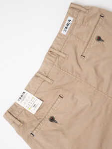 BERNA Pantalone chinos slim AI 233151 Coloniale (3)