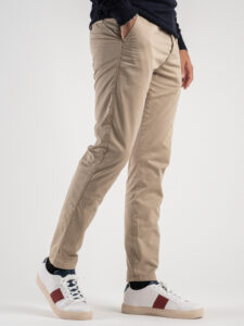 BERNA Pantalone chinos slim AI 233151 Coloniale (5)