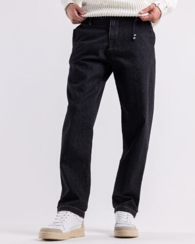 BERNA Pantalone denim con gamba morbida e pinces 220203 Nero 5 Saldi