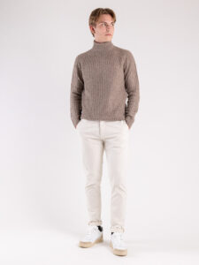 BL11 Maglione dolcevita bottonato a coste larghe GORDON Corda (4)