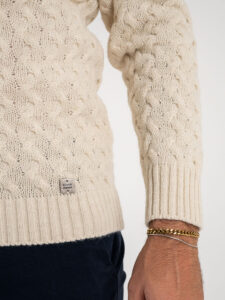 BL11 Maglione girocollo con piccole trecce G50 Panna (1)
