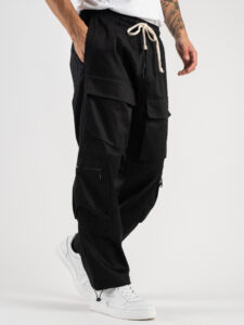 Coordinato giacchetta con tasconi e bottoni + pantalone cargo multi tasconato e cordino sul fondo 609610 Nero (9)