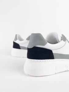 ESTASI Sneakers bianche sportive Made In Italy con inserti grigio e tallone blu DIEGO Blu1