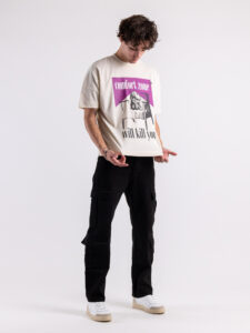 INDEPENDENT REPUBLIC T-shirt boxy fit in cotone organico con stampa Statua Malboro COMFORT ZONE Natural (2)