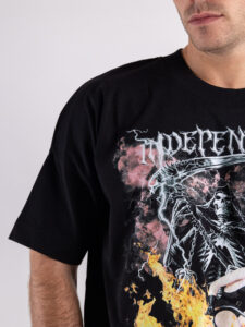 INDEPENDENT REPUBLIC T-shirt boxy fit in cotone organico con stampa teschio RECKLESS RIDER Nero (1)