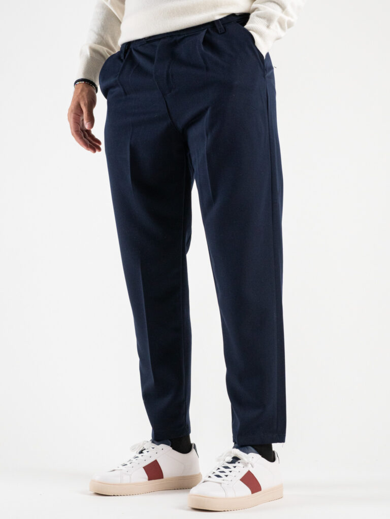 Pantalone chinos morbido con coulisse e bottone in vita BARCELLONA Blu 6 ESTASI Pantalone chinos morbido con coulisse e bottone in vita BARCELLONA INV Blu