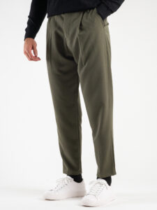 Pantalone chinos morbido con coulisse e bottone in vita BARCELLONA Verde Oliva (2)