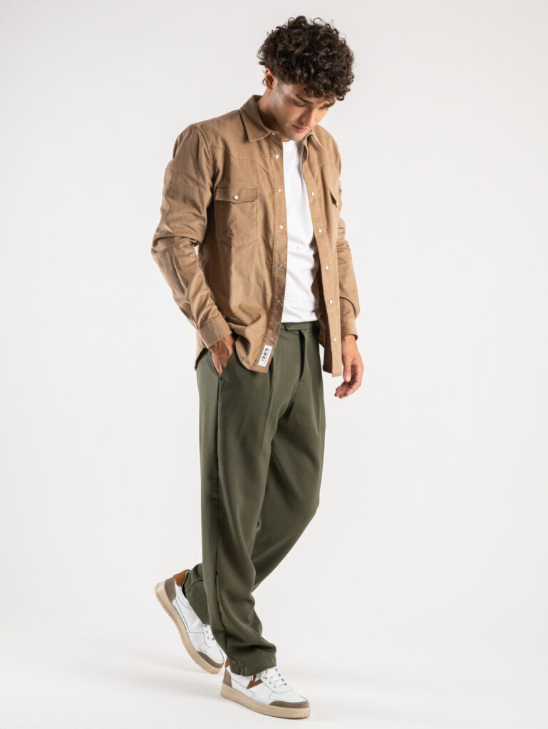 Pantalone gamba morbida con coulisse in vita MADRID Militare5 Outfit