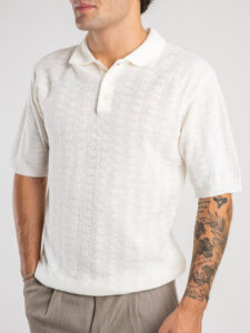 Polo in maglia lavorata in misto lana 311 Panna4