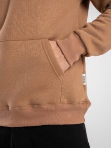 BERNA Felpa felpata con cappuccio, tascone e logo sul cuore 233139 Cammello (5)