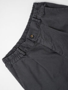 ESTASI Pantalone comodissimo con pinces ed elastico in vita BECKHAM INV Guns (7)