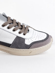 ESTASI Sneakers bianche sportive Made In Italy con inserti grigio e tallone blu DIEGO Bianco-Grigio3