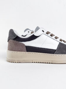 ESTASI Sneakers bianche sportive Made In Italy con inserti grigio e tallone blu DIEGO Bianco-Grigio4