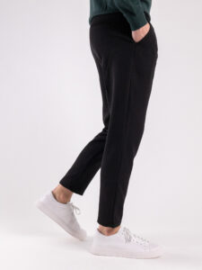 Pantalone chinos morbido con coulisse e bottone in vita BARCELLONA Nero (3)