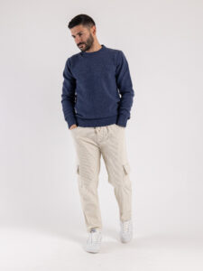 BERNA Maglione girocollo LAMBSWOOL logo ricamo 233036 Denim (2)