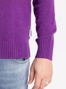 BERNA Maglione girocollo LAMBSWOOL logo ricamo 233036 Lavanda (1)