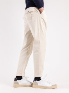 BERNA Pantalone basico invernale con pences 233194 Panna (3)