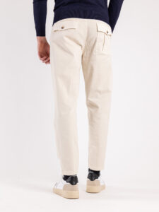 BERNA Pantalone basico invernale con pences 233194 Panna (4)