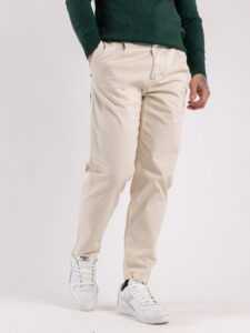 BERNA Pantalone morbido cropped con pences,tasca e passante in jeans 233191 Panna (4)