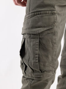 BERNA Pantalone slim con tasconi laterali 233099 Foresta (3)