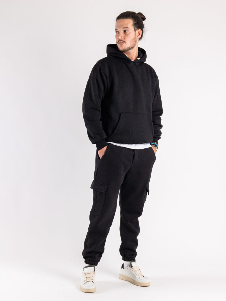 Completo tuta felpato con felpa cappuccio pantalone con tasconi KANYE Nero2 Outfit