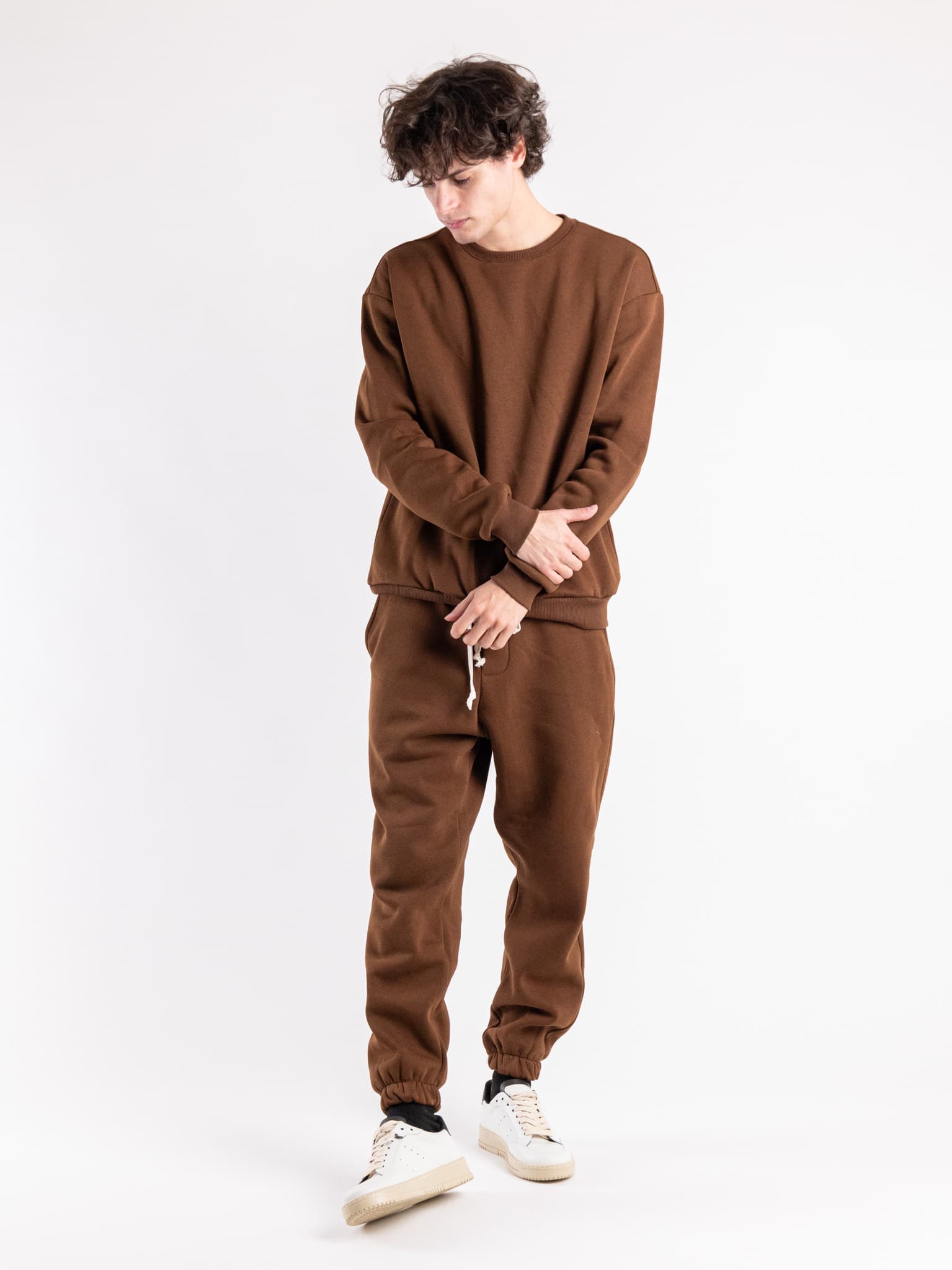 Completo tuta felpato con felpa girocollo pantalone con polsini