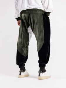 Completo tuta in ciniglia con felpa zip + pantalone con polsini 636 Verde5