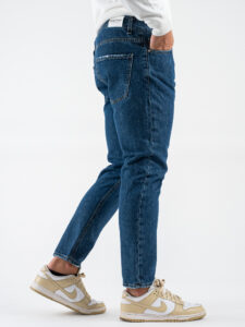 ESTASI Jeans blu senza rotture e corto alla caviglia MARADONA (5)