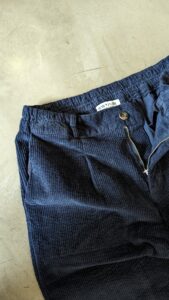 ESTASI Pantalone comodissimo in velluto a costine con pinces ed elastico in vita ZIDANE Blu (1)