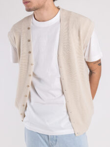 Gilet sciallato in maglia con bottoni SER834 Crema (3)