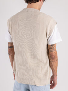 Gilet sciallato in maglia con bottoni SER834 Crema (7)