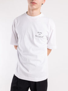 IMPERIAL T-shirt tinta unita con ricamo Find your passion sul cuore TR38GCVLFP Bianca (3)