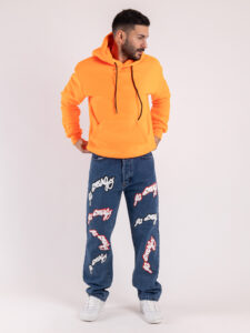 Jeans baggy con patch colorate PT282 (1)