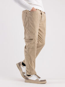 Pantalone cargo morbido in velluto con coulisse in vita e tasconi laterali BLKS2020 Beige (3)