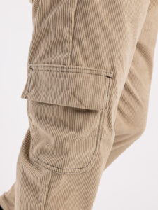 Pantalone cargo morbido in velluto con coulisse in vita e tasconi laterali BLKS2020 Beige (4)