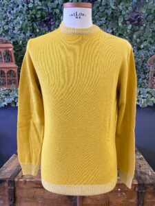 BERNA Maglione girocollo basico misto lana e cashmere 233018 Giallo