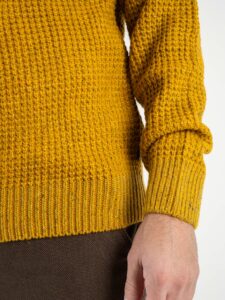 BERNA Maglione girocollo Tweed bottonato misto lana 233031 Senape (5)