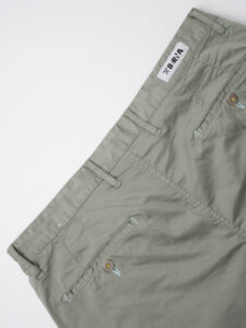 BERNA Pantalone chinos in cotone leggero 243217 Salvia (5)